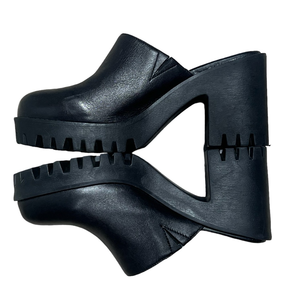 Steve Madden Black Platform Mules - Picture 7 of 13